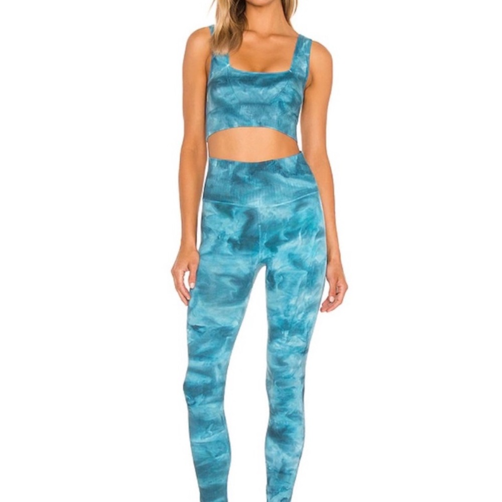 NWT Free People Movement Good Karma Top and Leggings Set Blue Peacock Sz M/L